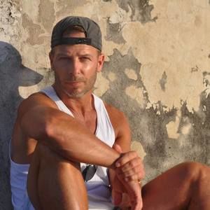 Meet your Posher, Bryan